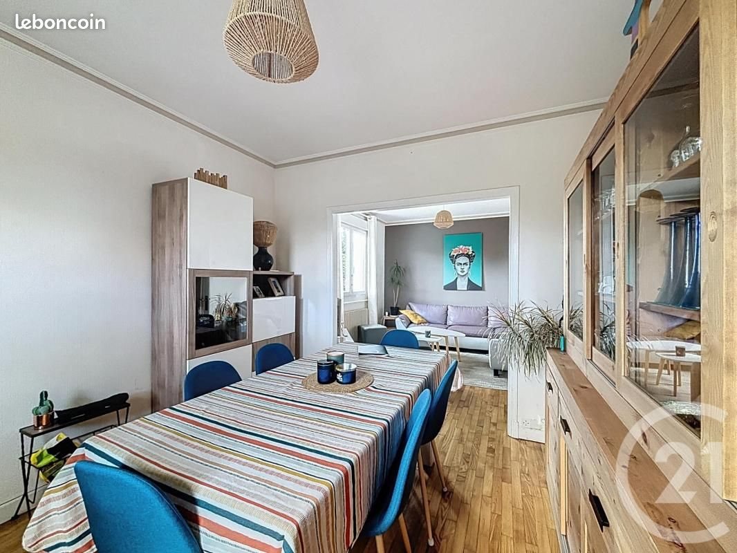 Maison à vendre, 102m², Pommerit-le-Vicomte