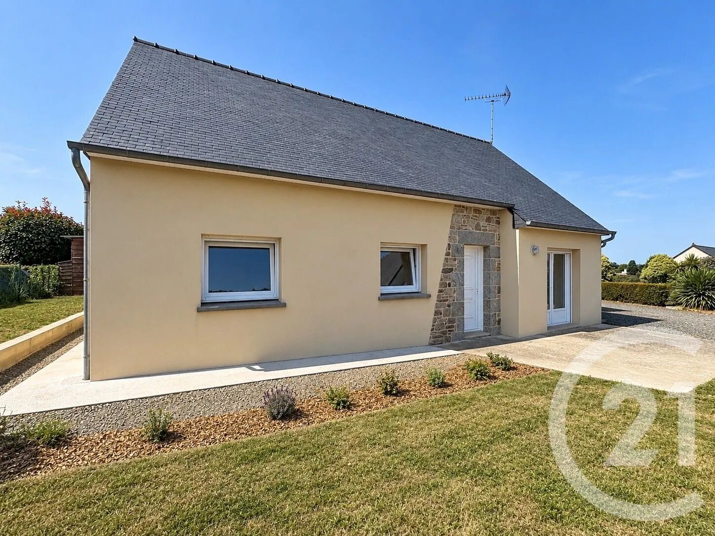 Maison à louer, 75m², Pommerit-le-Vicomte