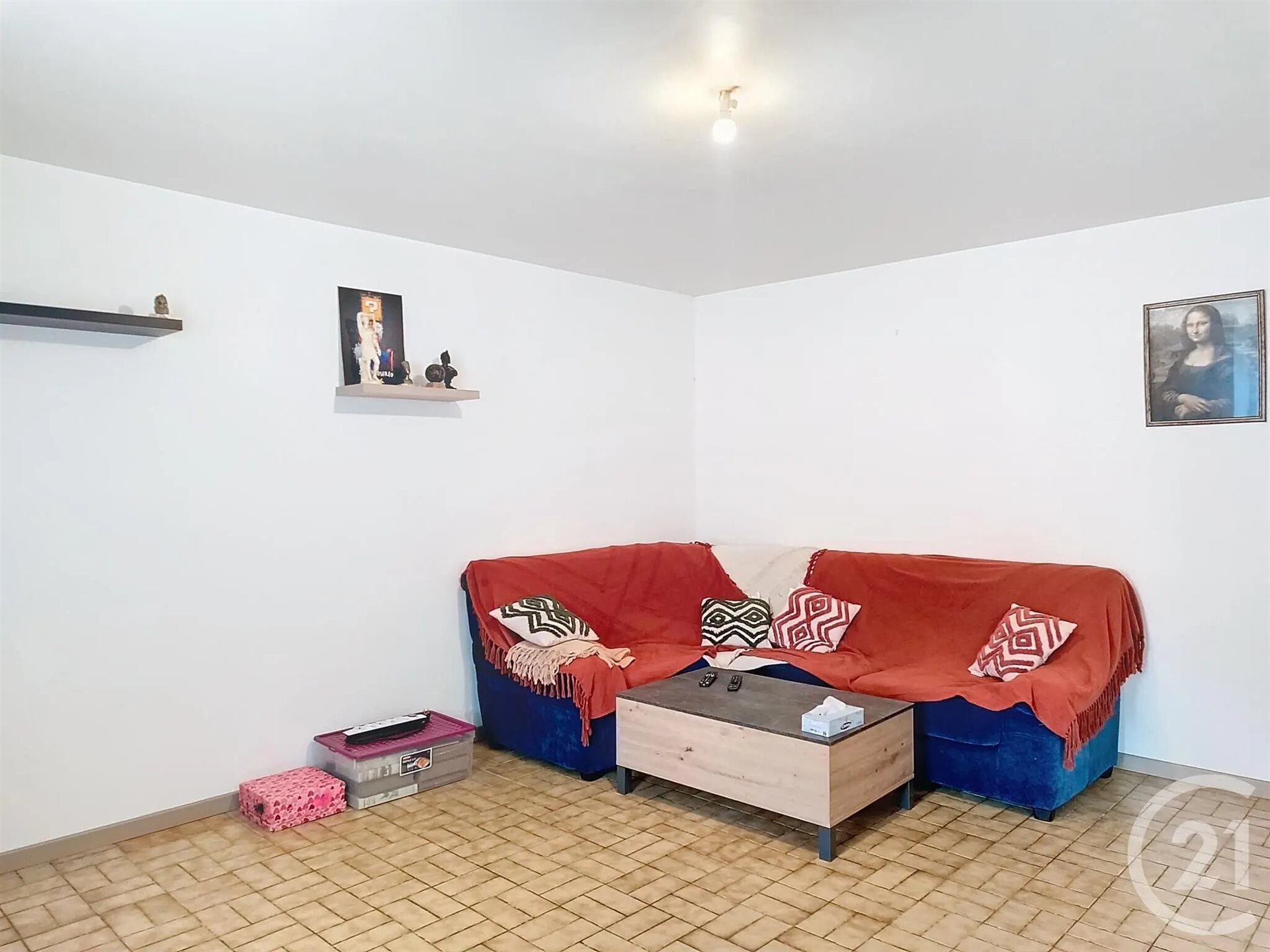 Maison à louer, 98m², Lanrodec