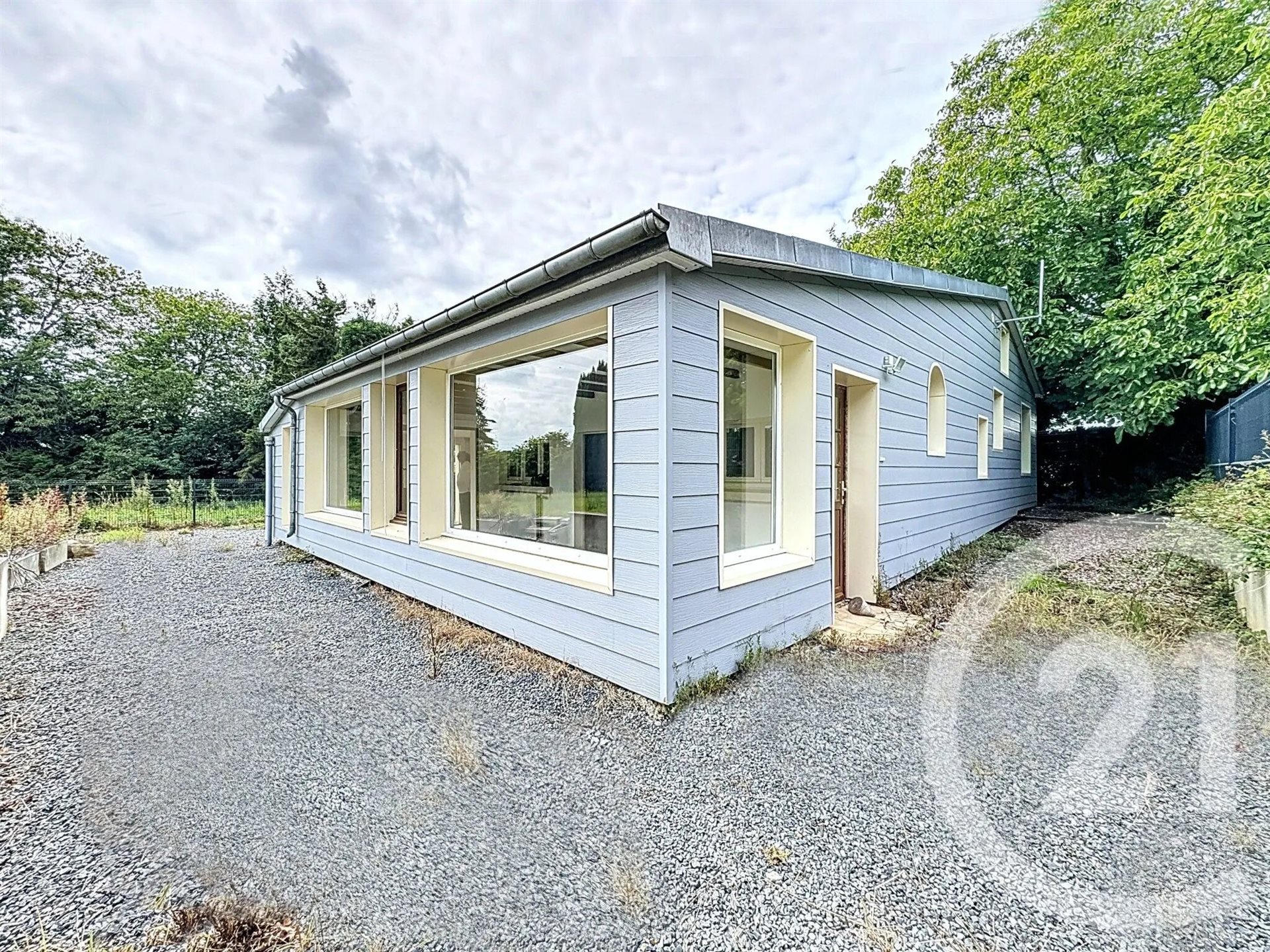Maison à louer, 76m², Plouvara