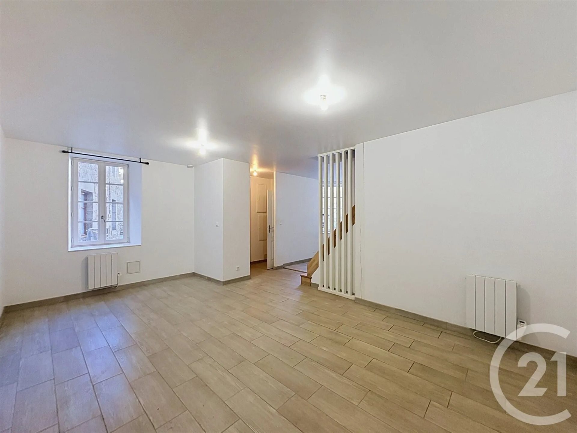 Maison à louer, 85m², Châtelaudren