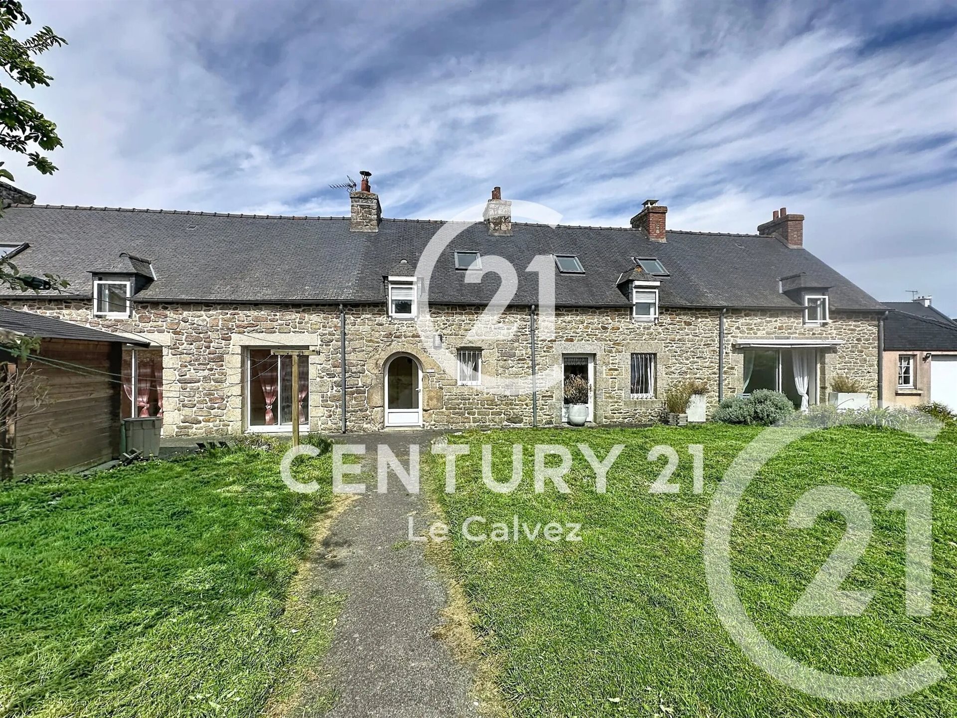 Maison à vendre, 220m², Ploumagoar