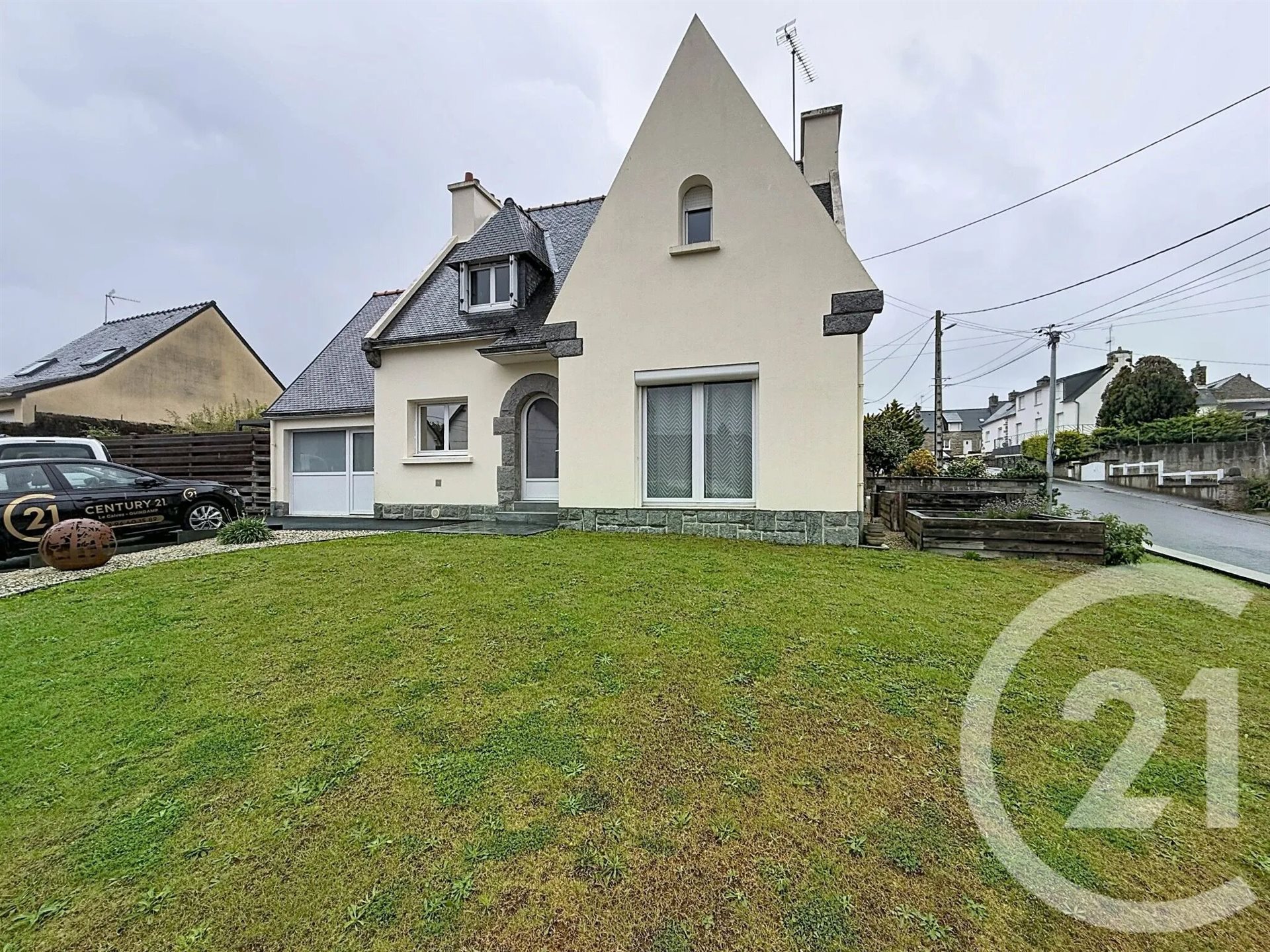 Maison à vendre, 85m², Ploumagoar