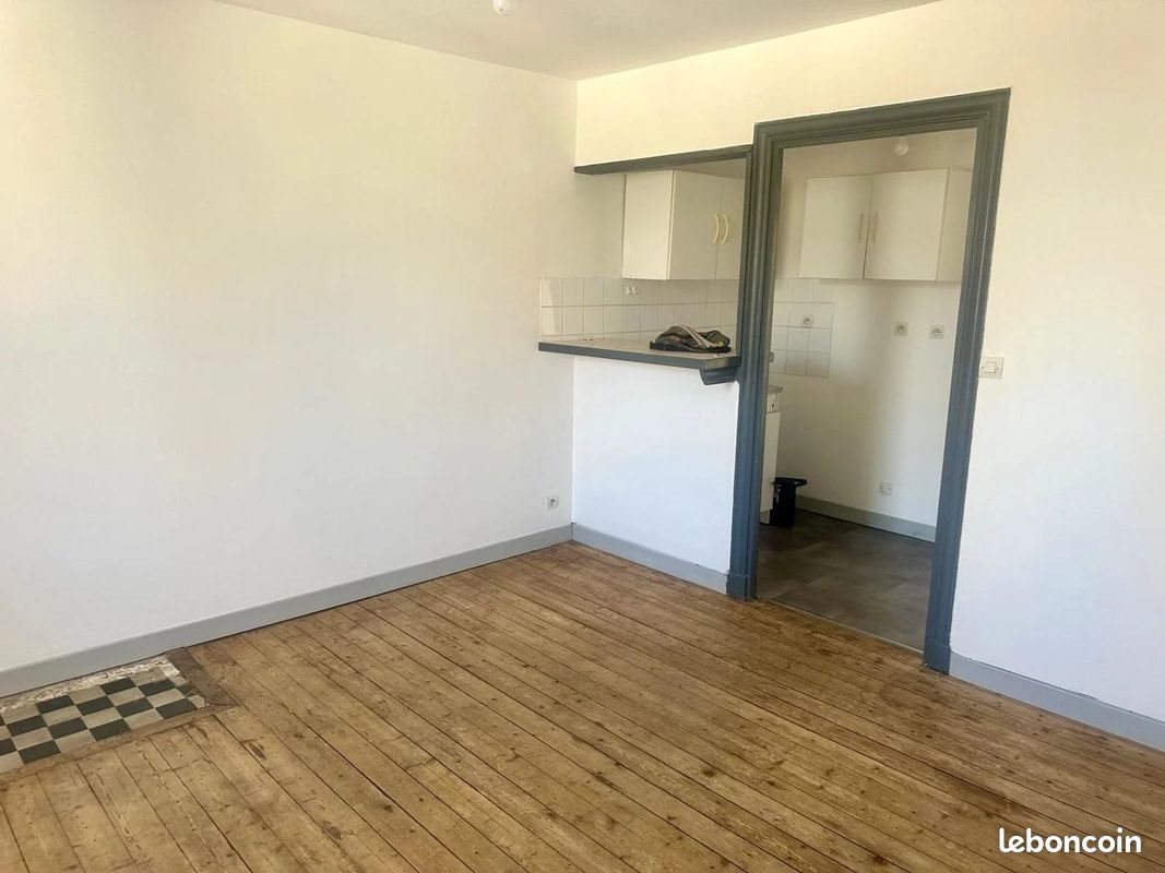 Appartement à louer, 30m², Guingamp