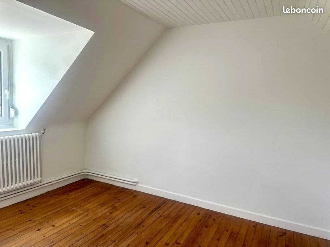 Maison à louer, 59m², Bourbriac