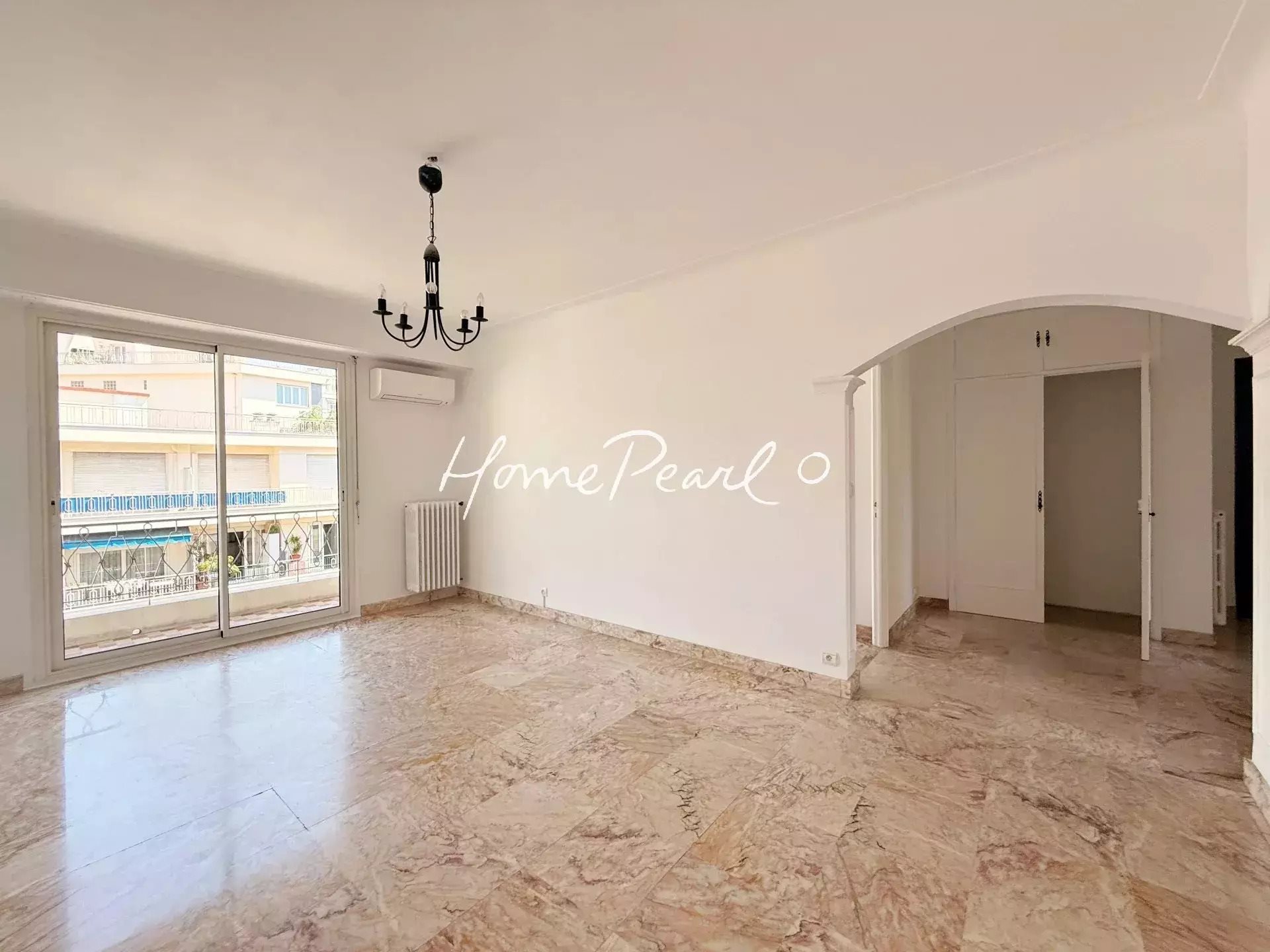 Appartement à louer, 71m², Nice