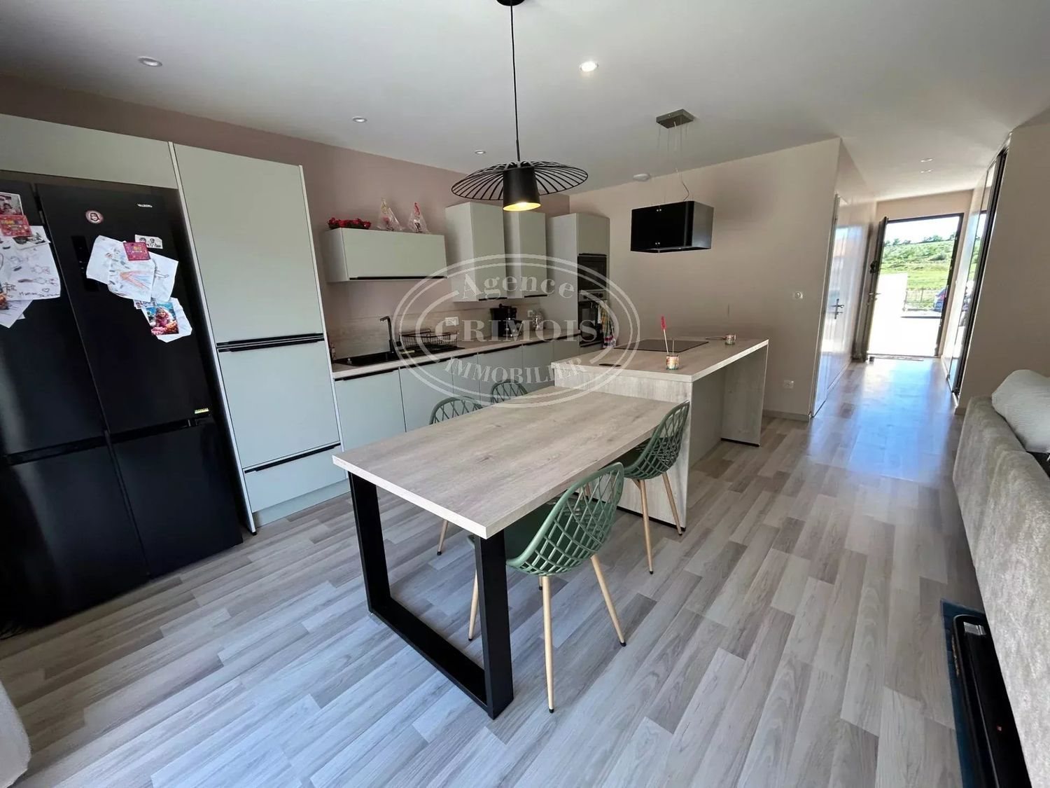 Maison à louer, 87m², Thézan-des-Corbières