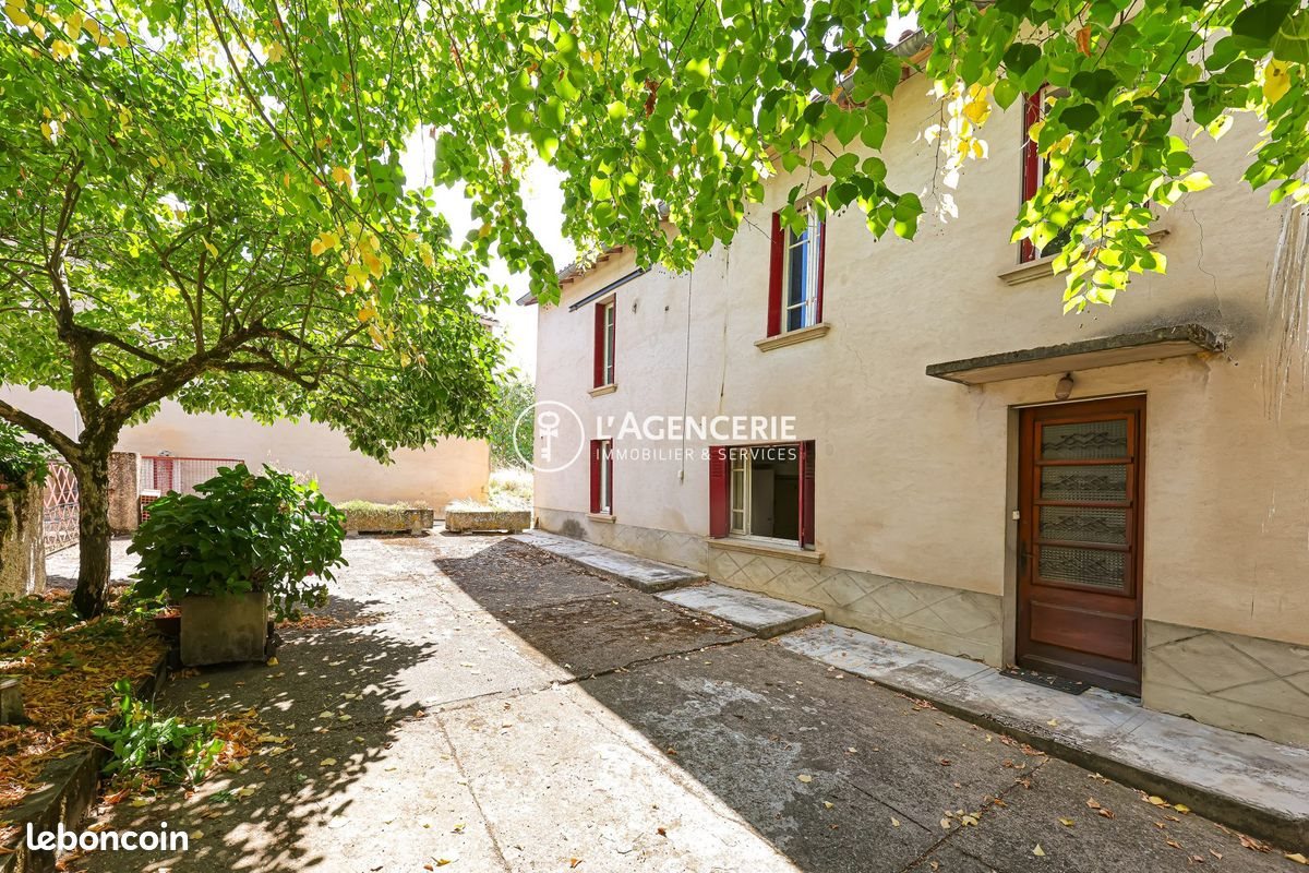 Maison à vendre, 135m², Puygouzon