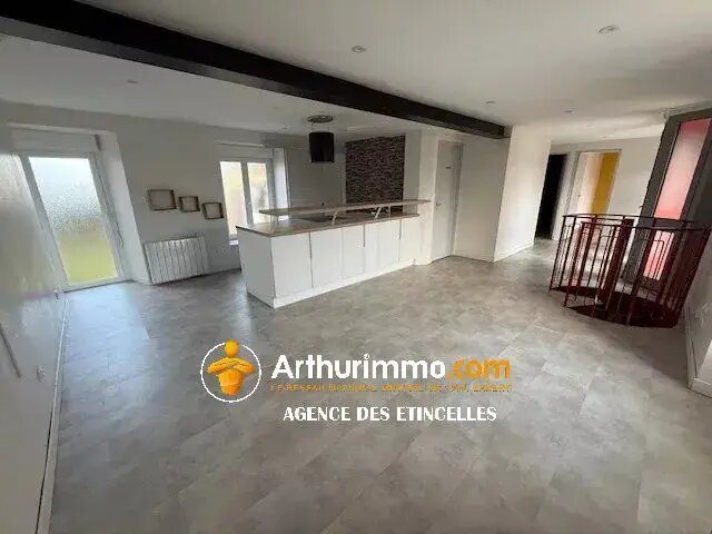 Appartement à vendre, 151m², Martigné-Ferchaud