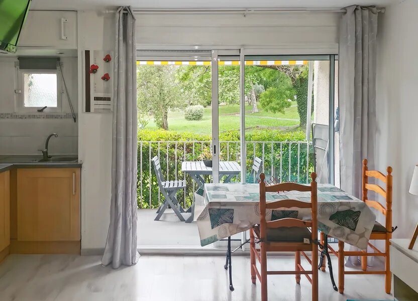 Appartement à louer, 17m², Gréoux-les-Bains