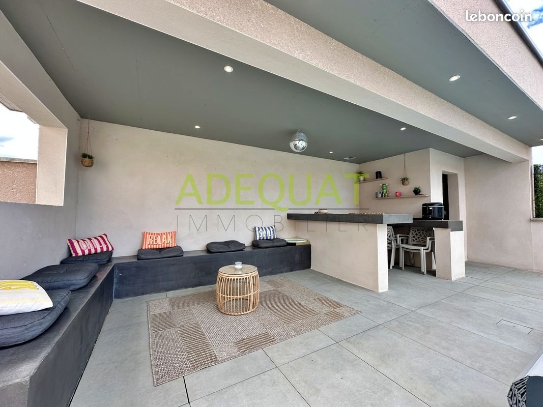 Maison à vendre, 155m², Saint-Savin