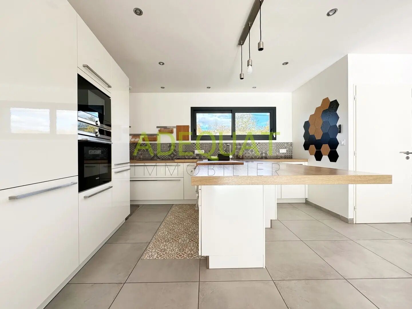 Maison à vendre, 121m², Saint-Victor-de-Cessieu