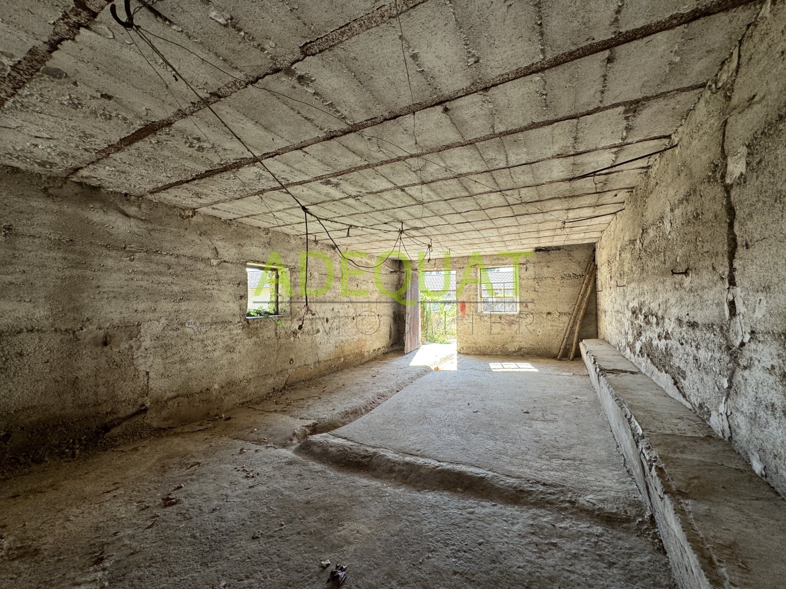 Maison à vendre, 250m², Saint-Victor-de-Morestel