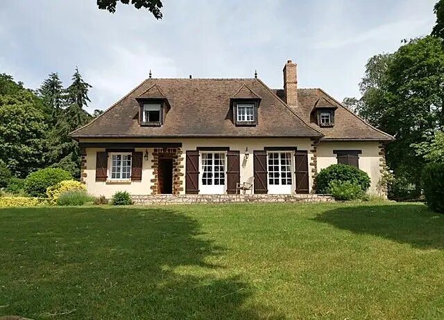 Maison à vendre, 150m², Sainte-Sabine-sur-Longève