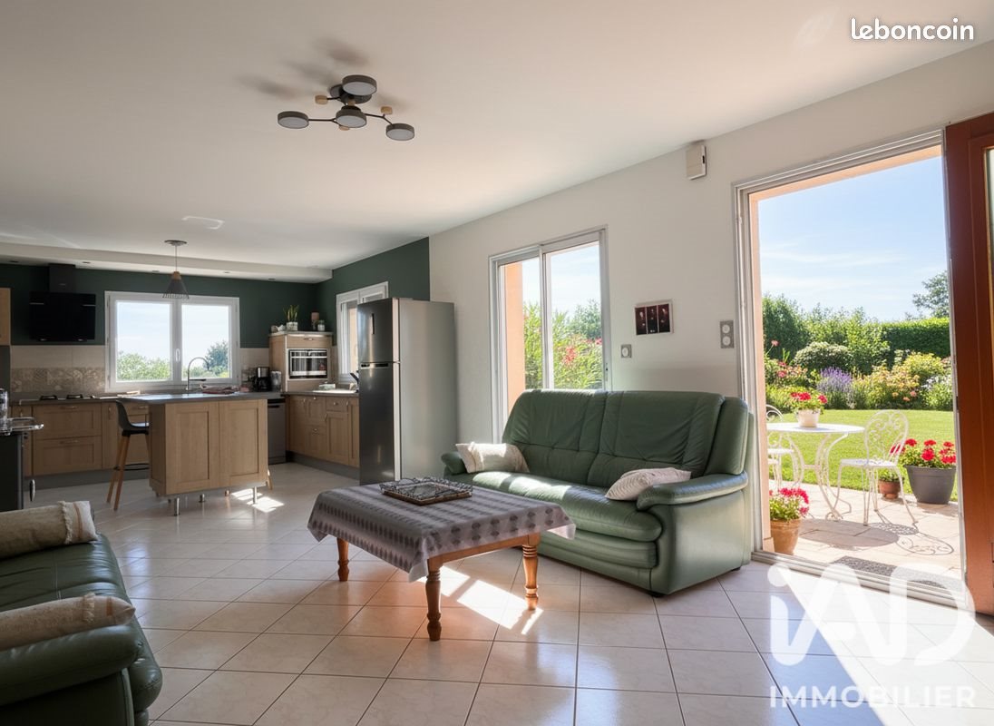 Maison à vendre, 156m², Mésanger