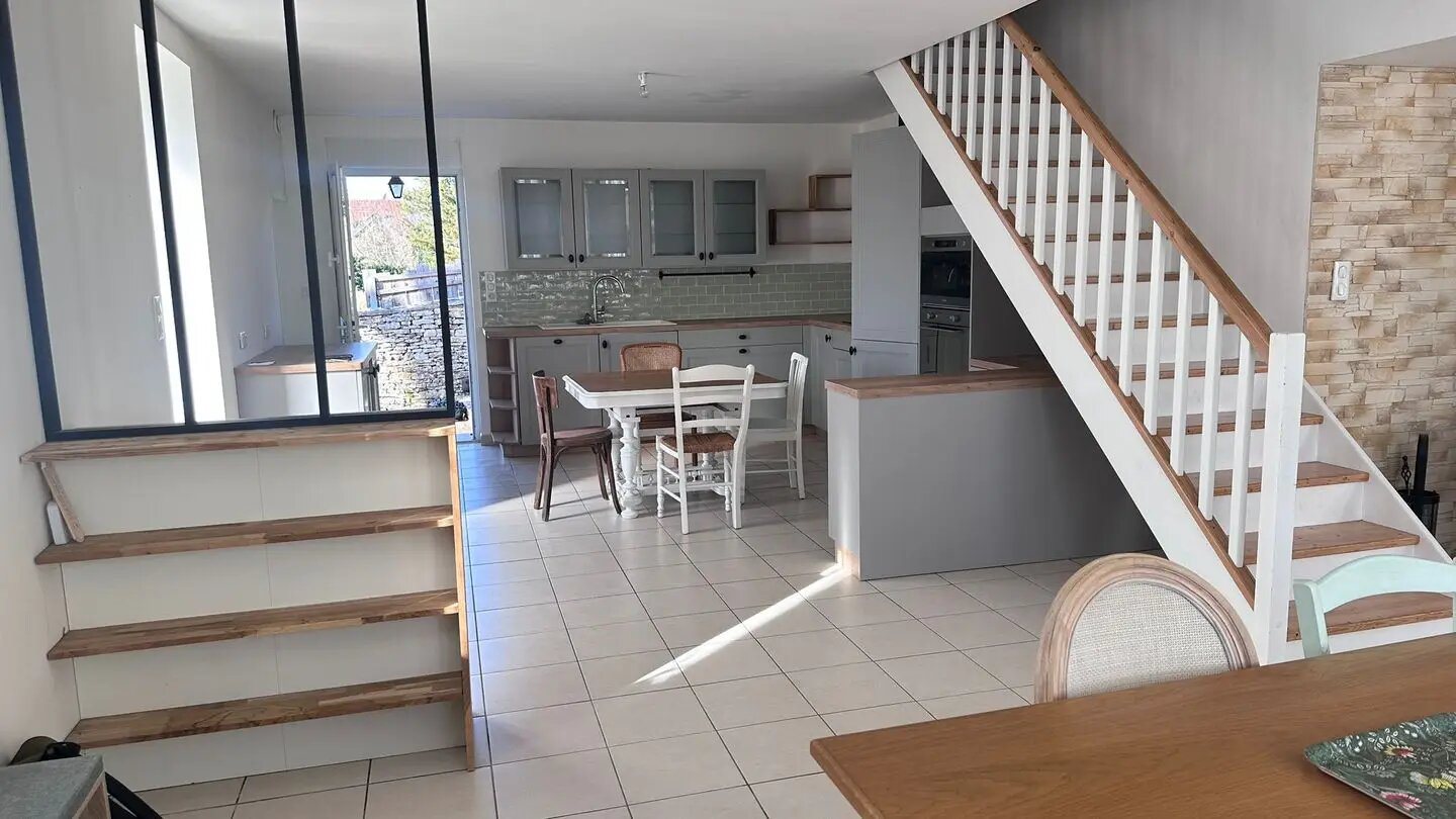 Maison à vendre, 147m², Prenois