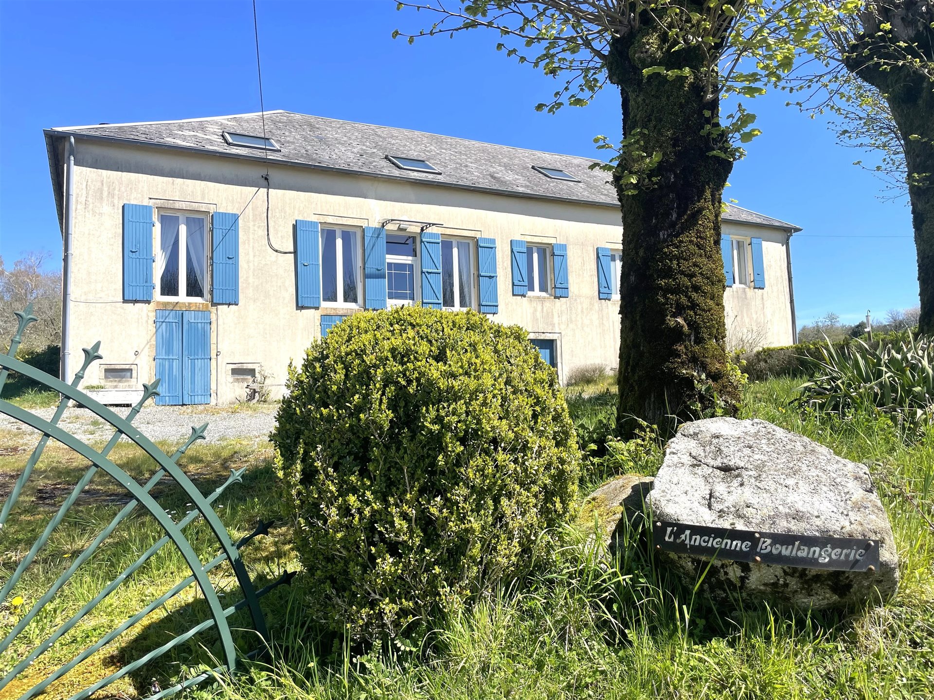 Maison à vendre, 220m², Saint-Léger-de-Fougeret
