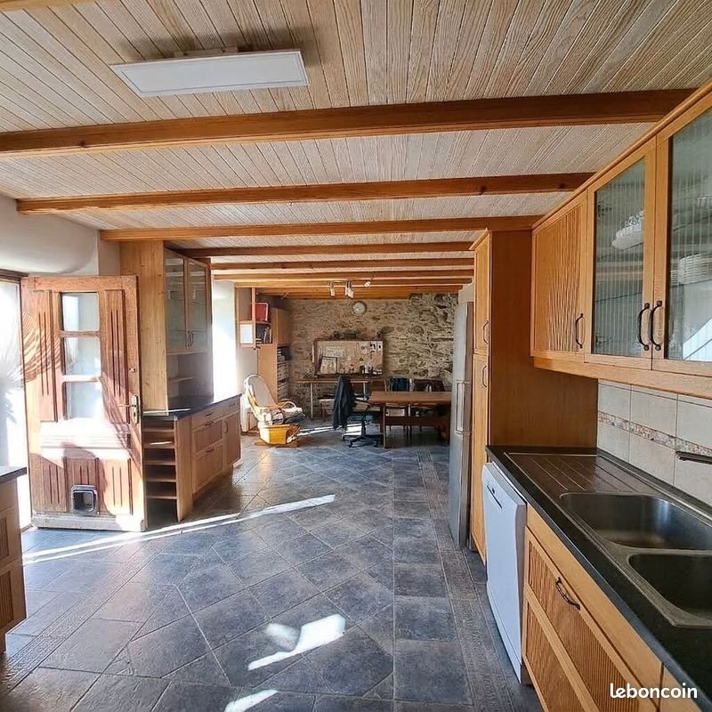 Maison à vendre, 380m², Montségur