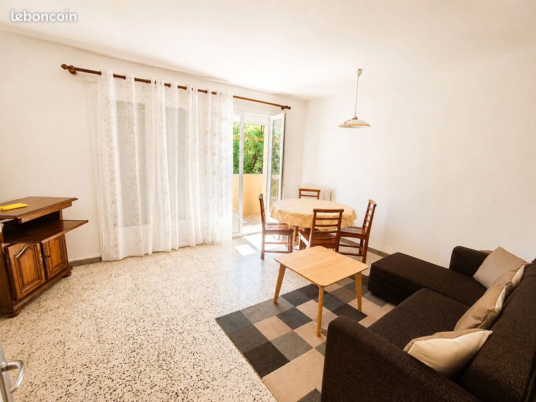 Appartement à louer, 69m², Lavelanet