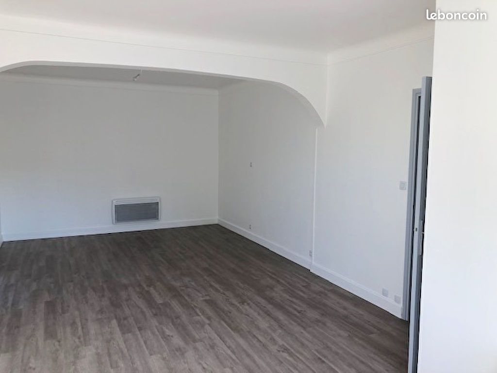 Appartement à louer, 102m², Lavelanet