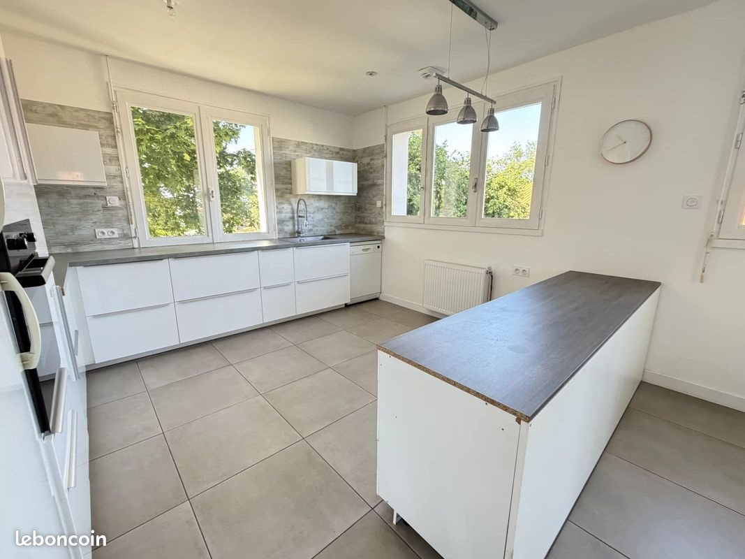 Maison à vendre, 163m², Montbert