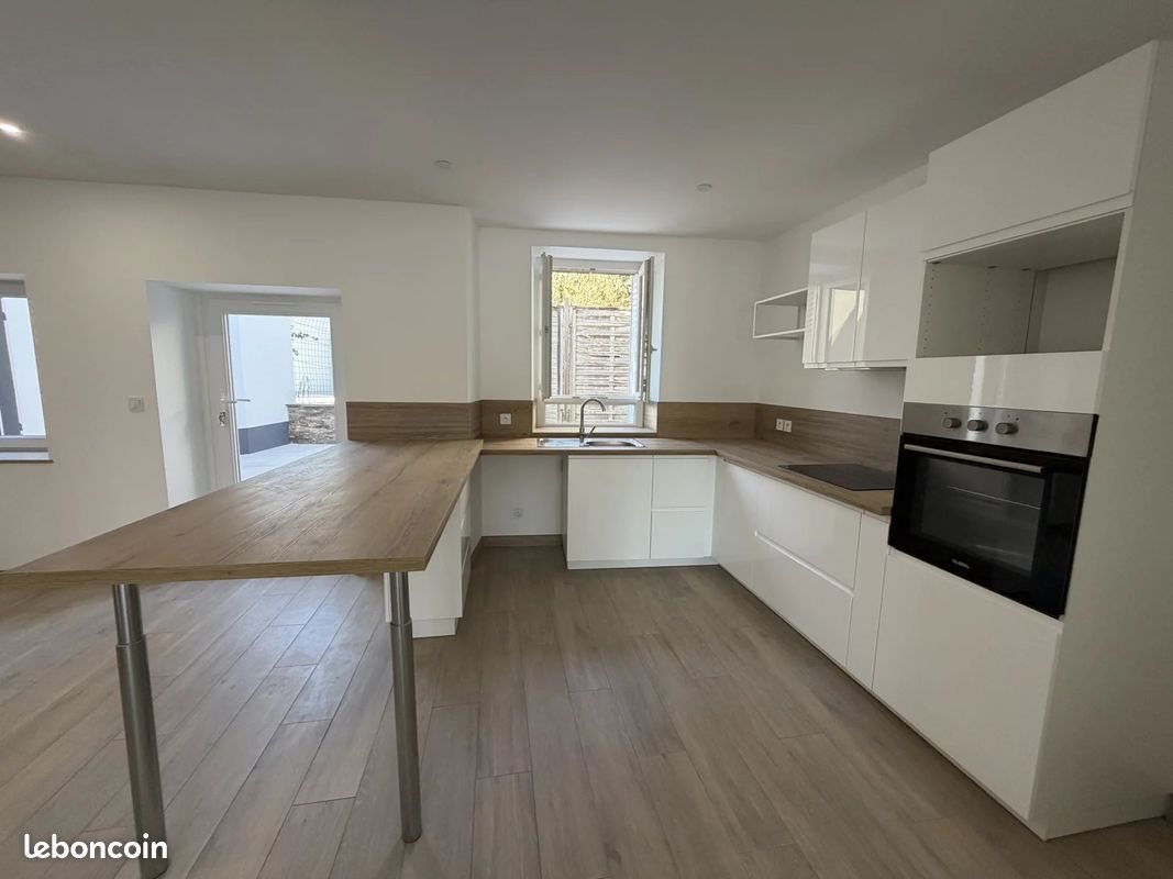 Maison à louer, 113m², Le Bignon