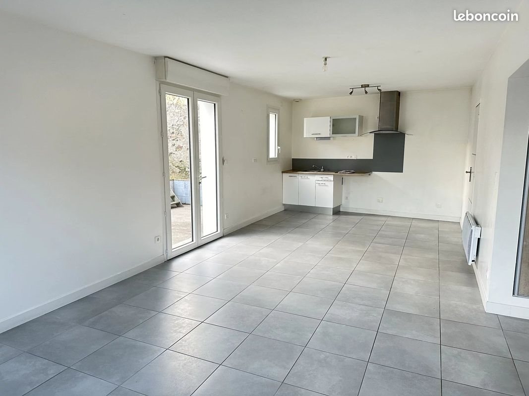 Maison à vendre, 82m², Montbert