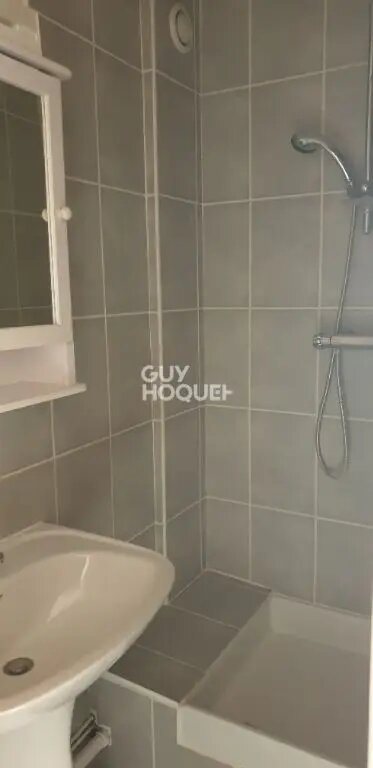 Appartement à louer, 27m², Rosny-sous-Bois