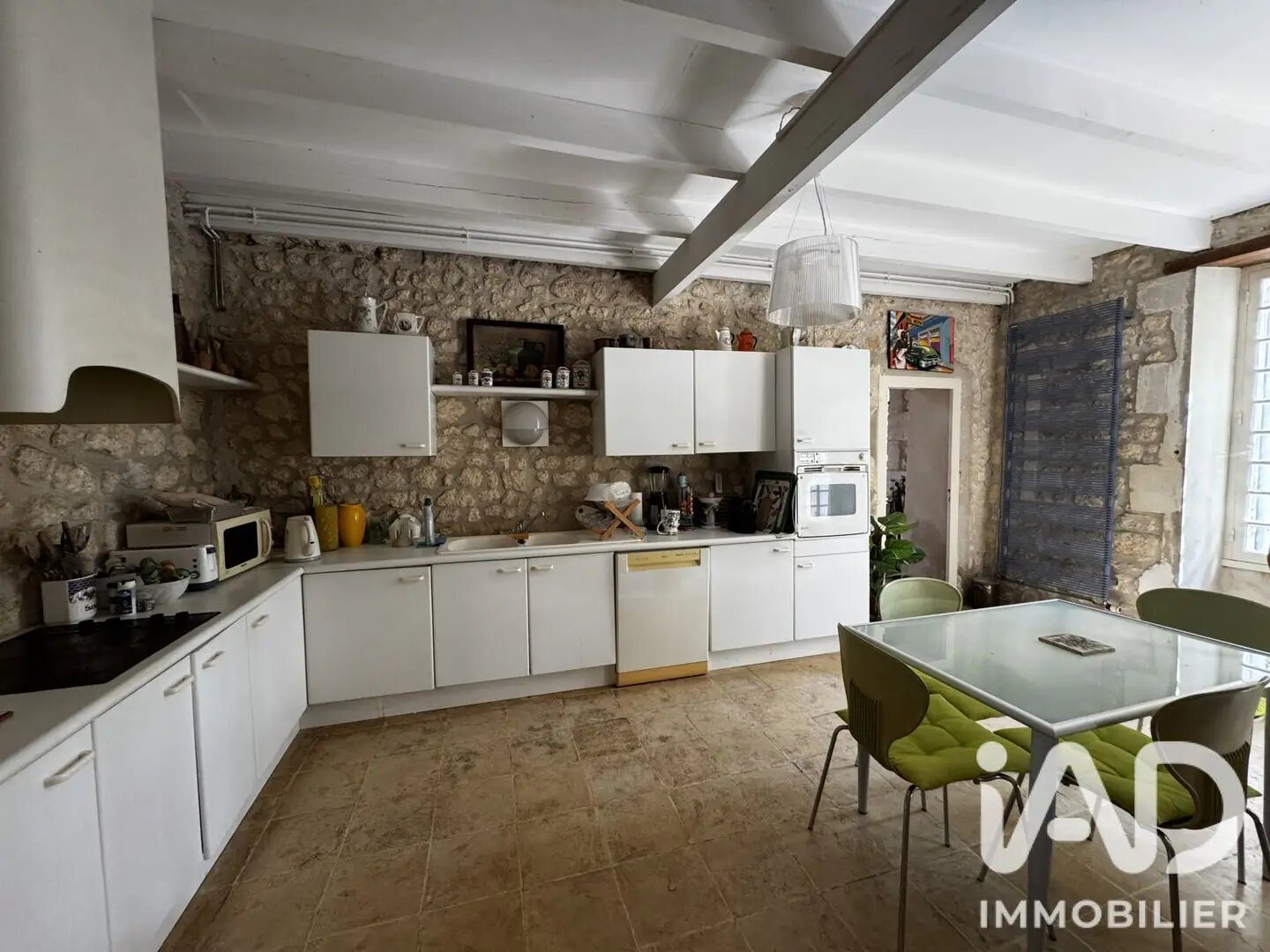 Maison à vendre, 205m², Saint-Bonnet-sur-Gironde