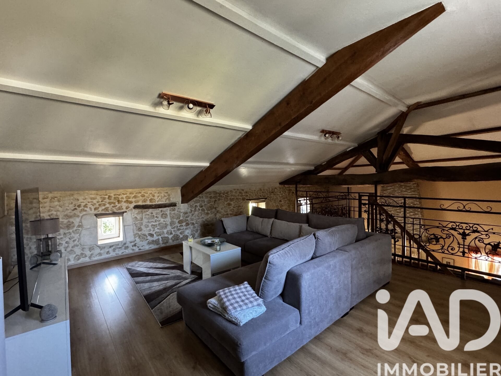 Maison à vendre, 172m², Saint-Bonnet-sur-Gironde