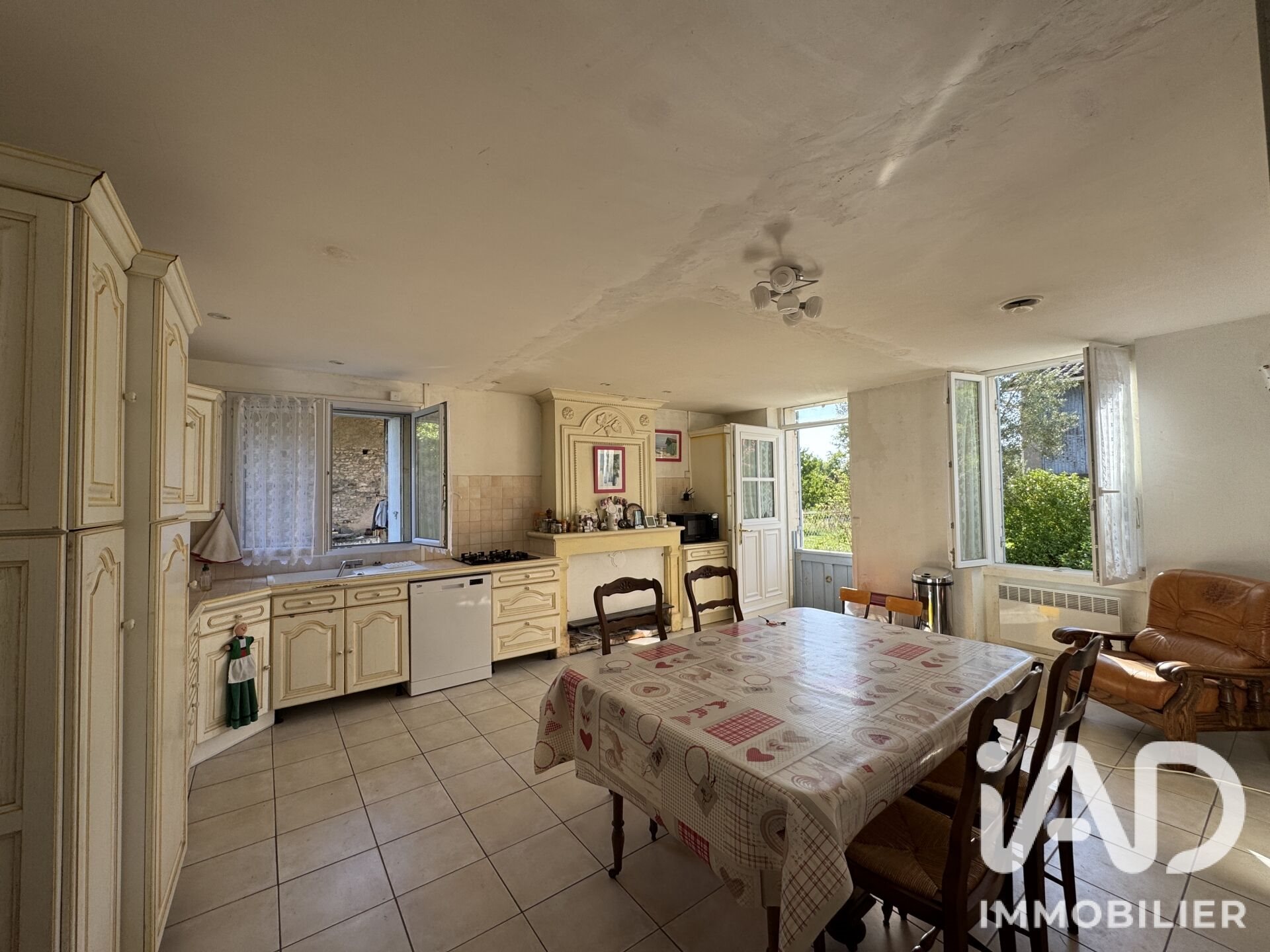 Maison à vendre, 107m², Val-de-Livenne