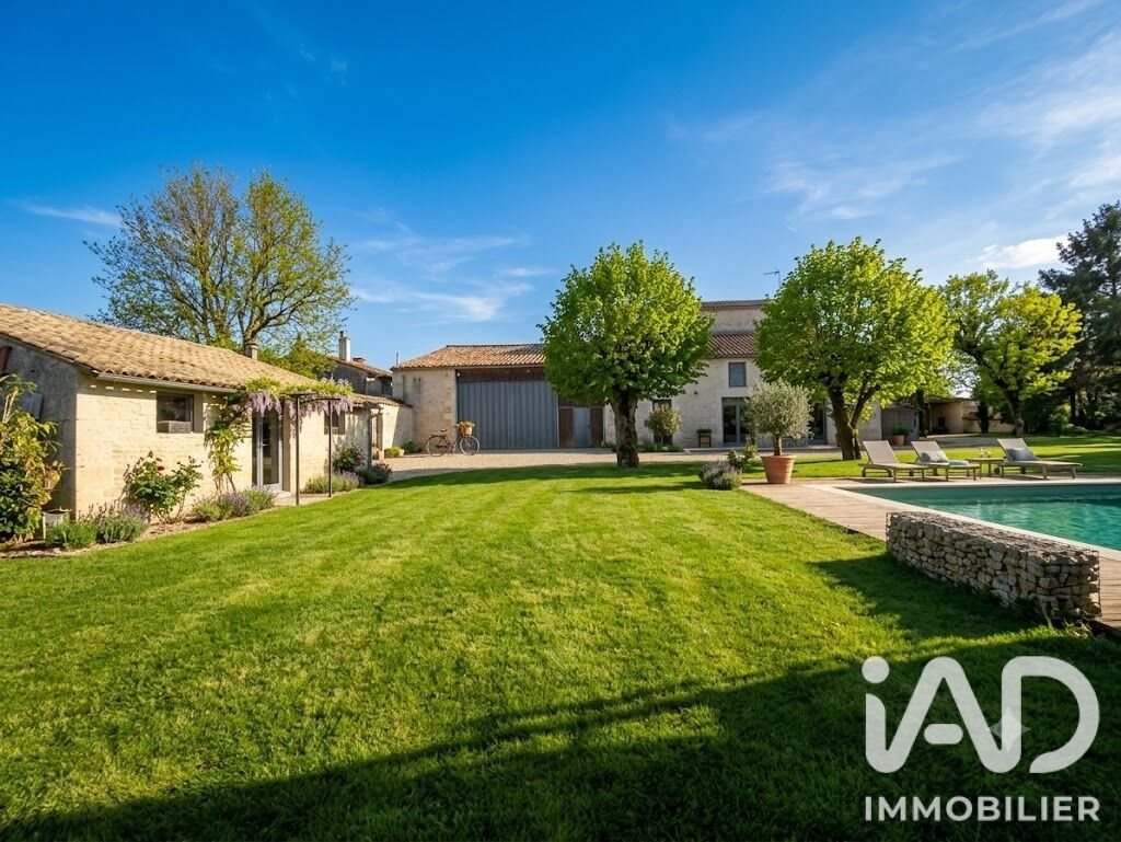 Maison à vendre, 287m², Fors