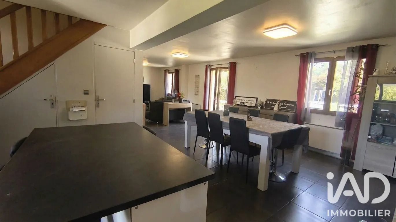 Maison à vendre, 121m², Bailleau-le-Pin