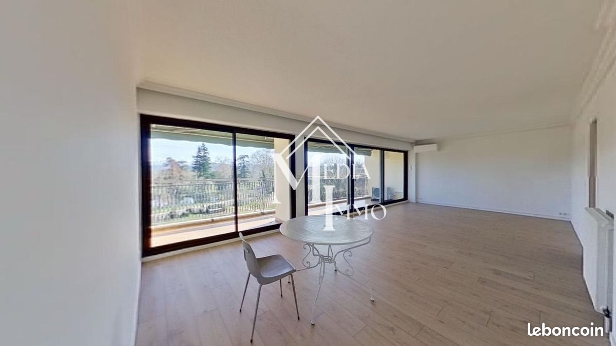 Appartement à louer, 85m², Pau