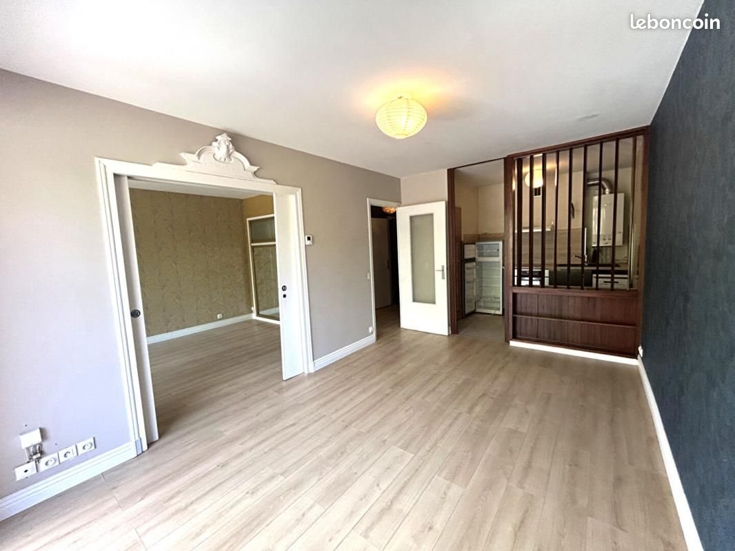 Appartement à louer, 42m², Pau