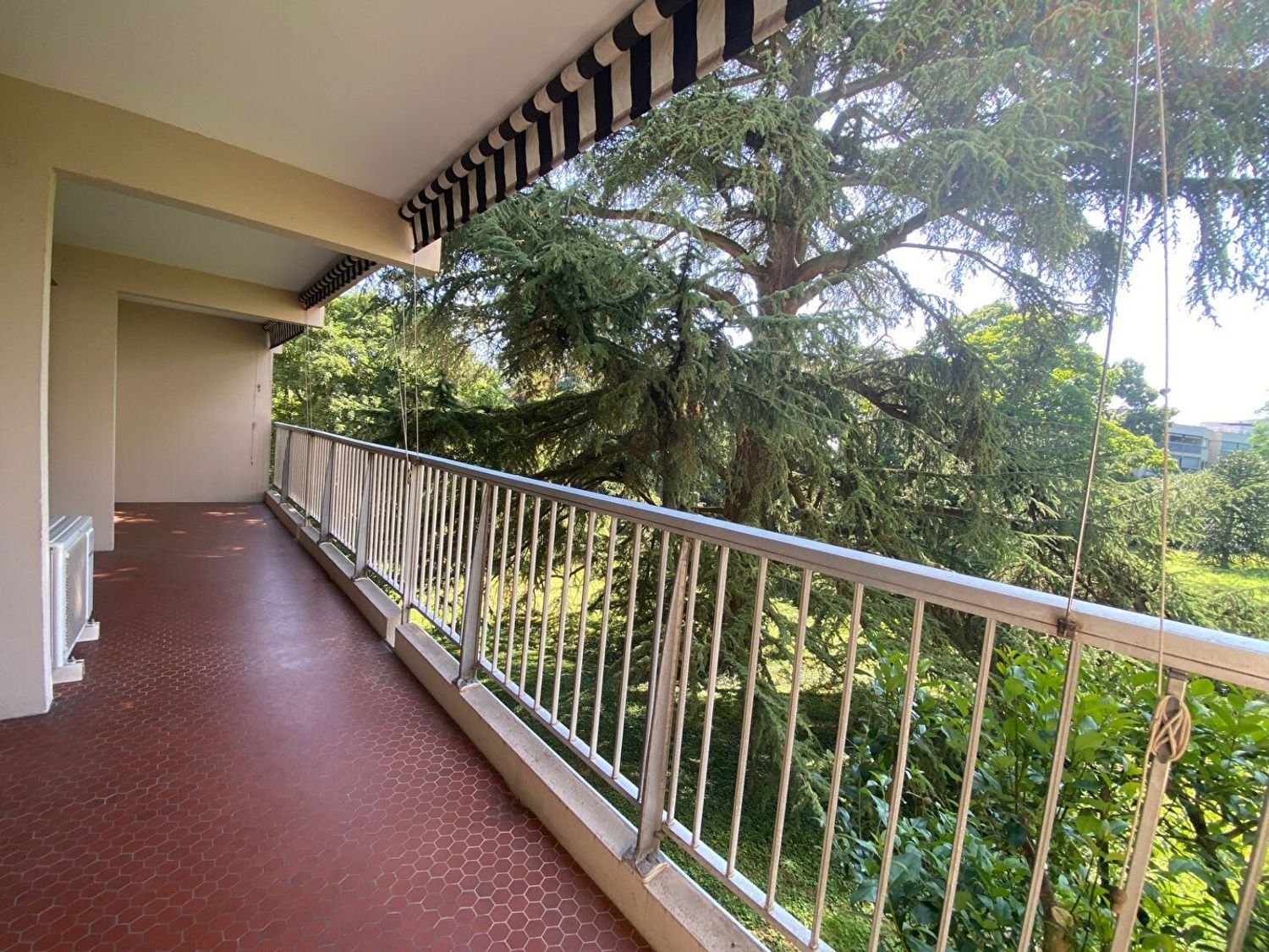Appartement à louer, 86m², Écully