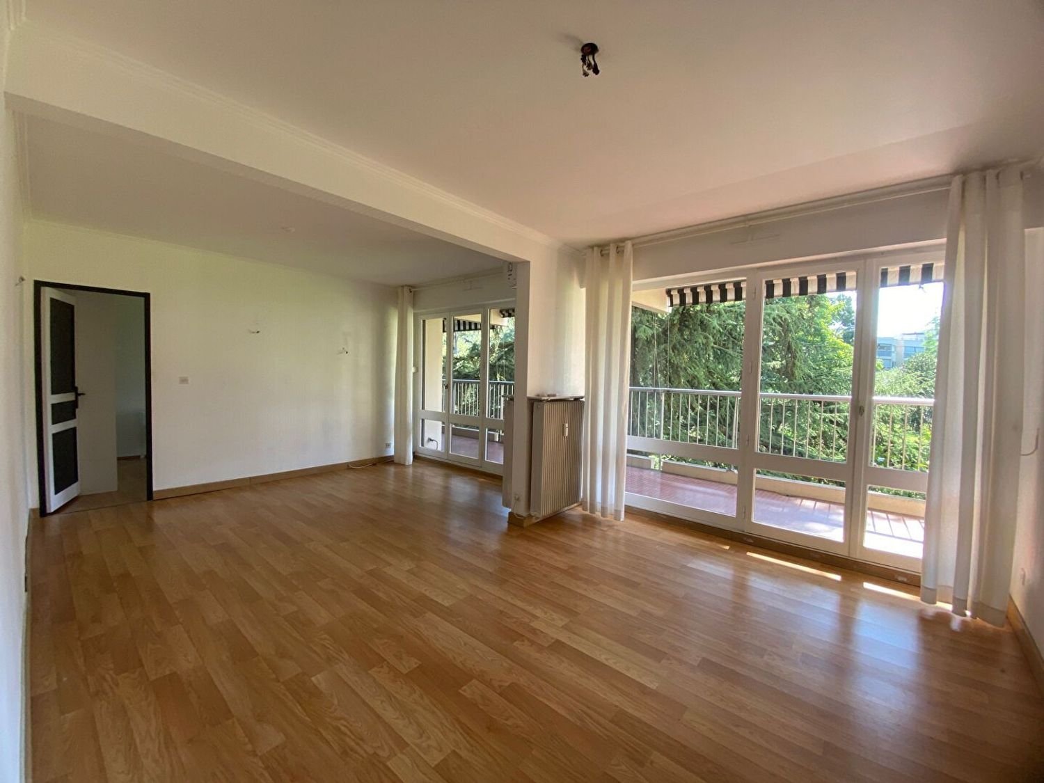 Appartement à louer, 86m², Écully