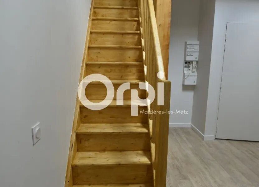 Appartement à louer, 37m², Montois-la-Montagne