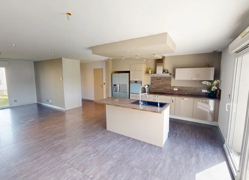 Maison à vendre, 109m², Uckange