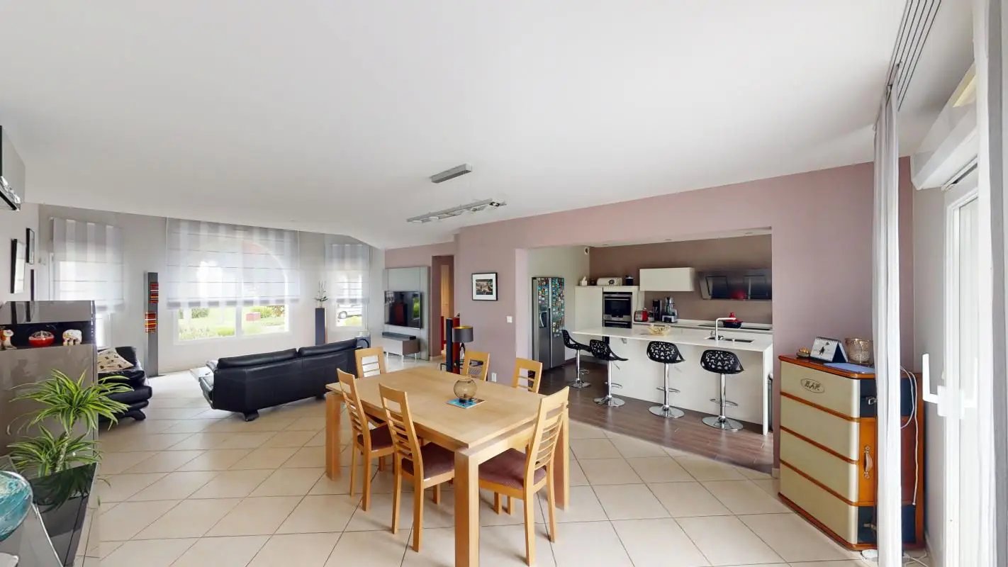 Maison à vendre, 170m², Bousse