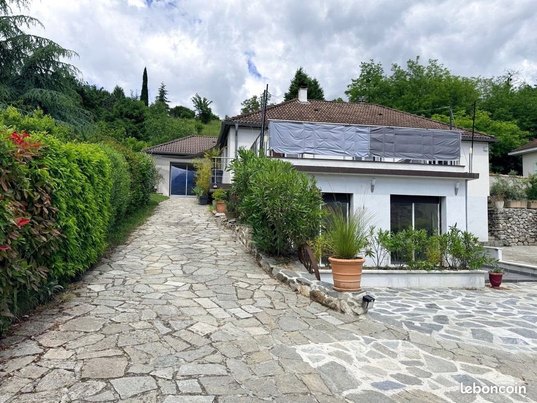 Maison à vendre, 159m², Saint-Nazaire-les-Eymes