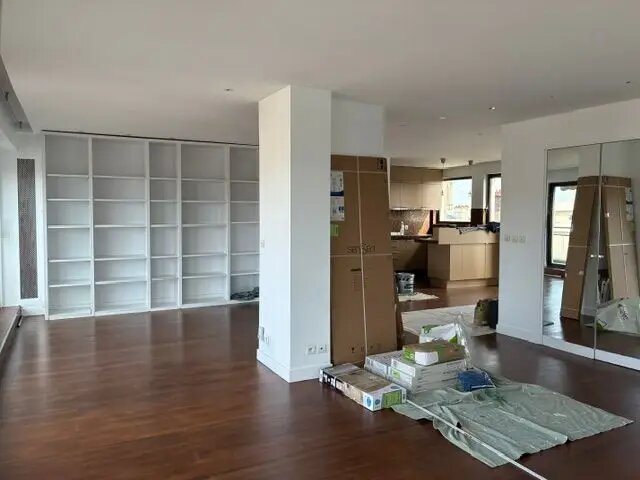 Appartement à louer, 79m², Paris 7ème