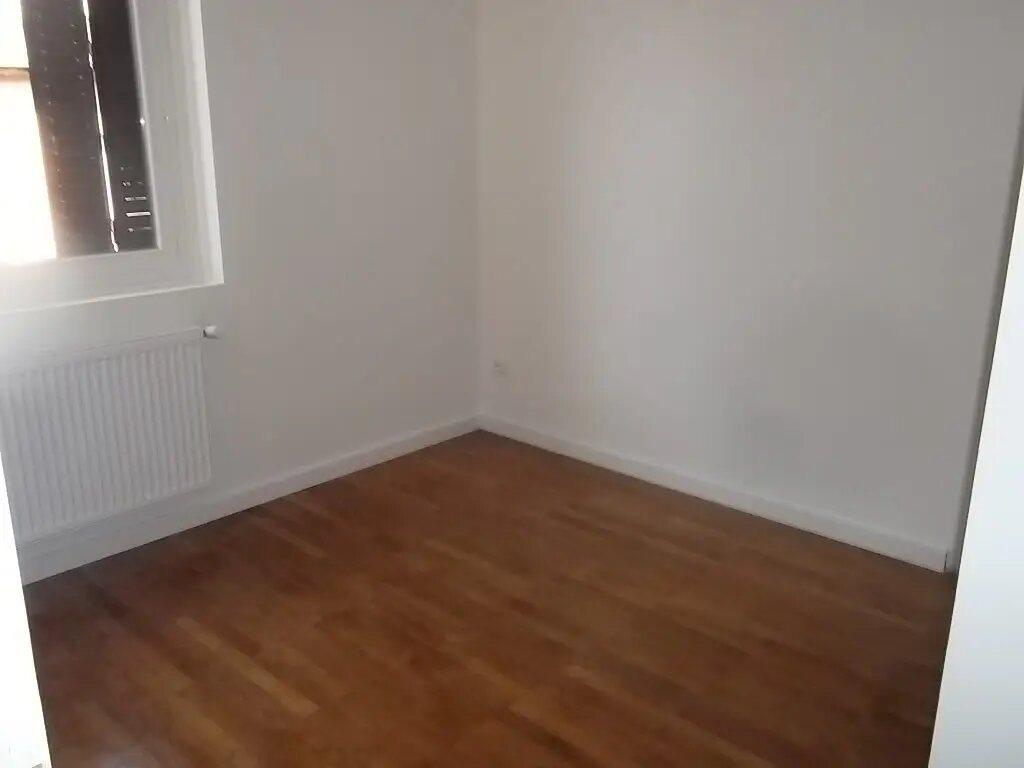 Appartement à louer, 30m², Saint-Priest