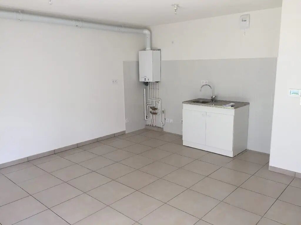 Appartement à louer, 46m², Bron