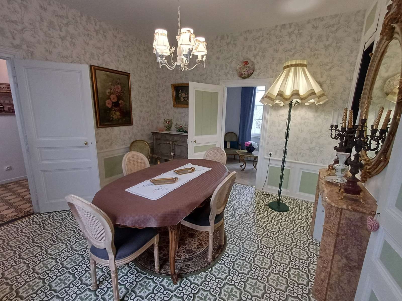 Maison à vendre, 246m², Grandcourt