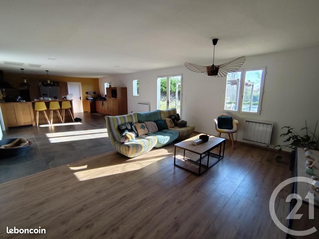 Maison à vendre, 186m², Lacs
