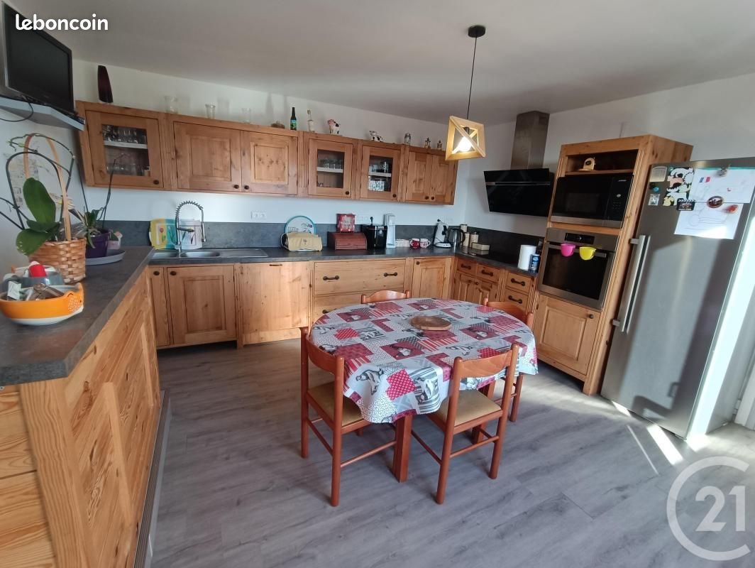 Maison à vendre, 123m², Verneuil-sur-Igneraie
