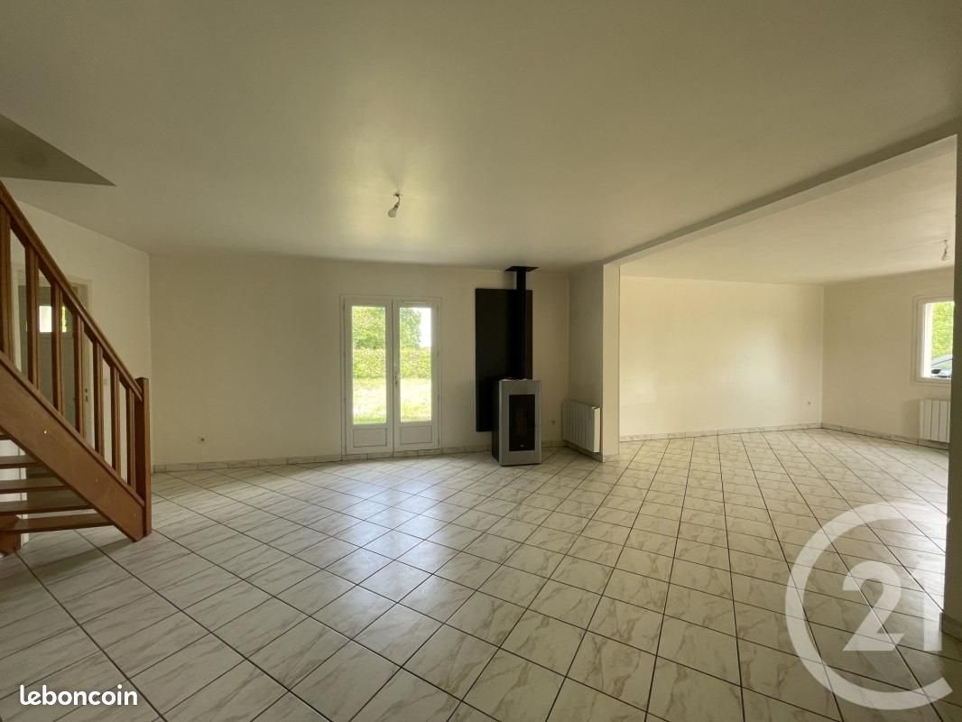 Maison à vendre, 115m², Feusines