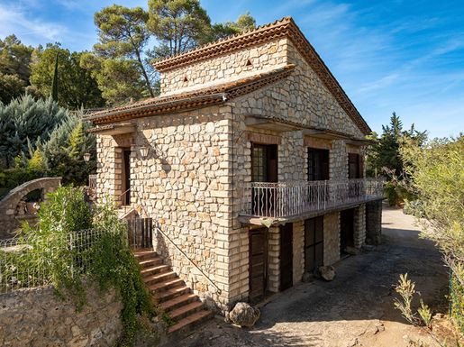 Maison 5 pièces 93 m² · à Taradeau · 93 m² · 249 900 €