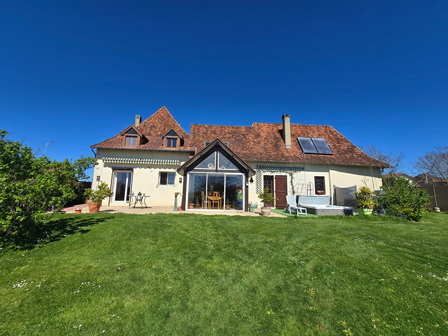 Maison à vendre, 183m², Mazerolles